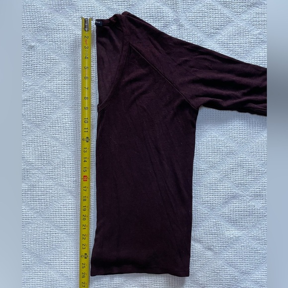 Brandy Melville v-neck longsleeve Tunic Top - Picture 4 of 8